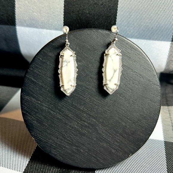 Kendra Scott Francis earrings Mystic Bazaar collection Howlite - Picture 1 of 7
